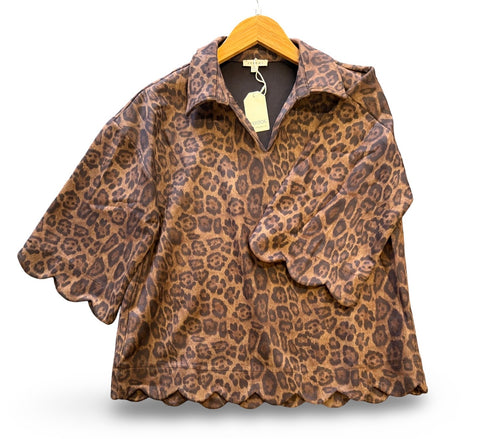 "Tina" Scalloped Top - The Katie Grace Boutique