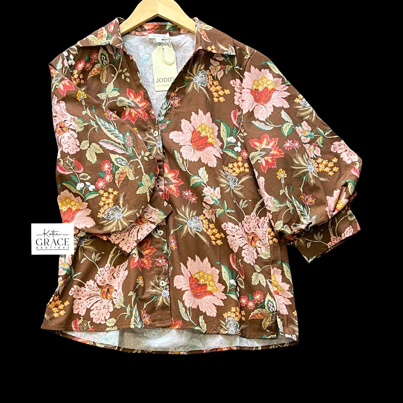 "Sophia" Floral Blouse - The Katie Grace Boutique