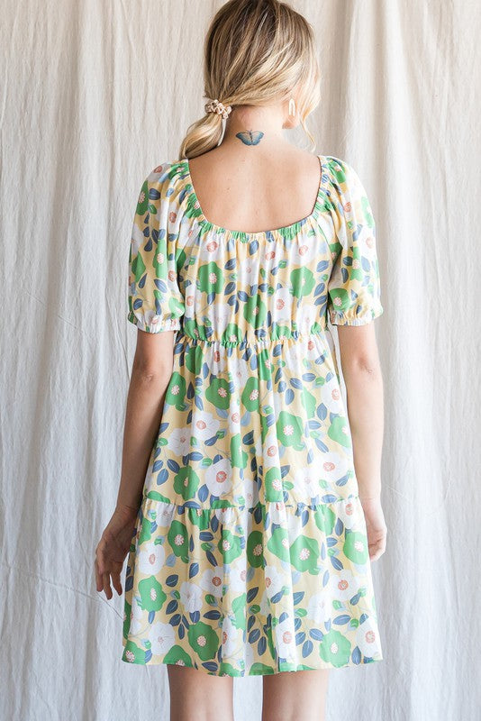 "Hanna" Floral Dress with Sweetheart Neckline