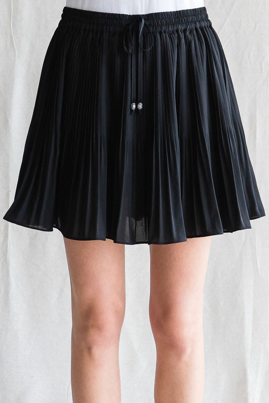 "Kaylee" Pleated Skirt , Black - The Katie Grace Boutique