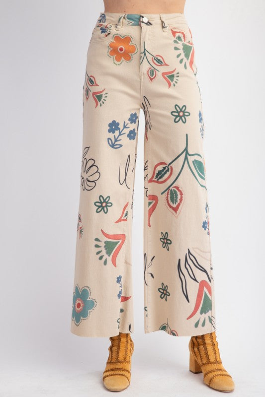 "Maddie" Floral Jeans, Beige - The Katie Grace Boutique