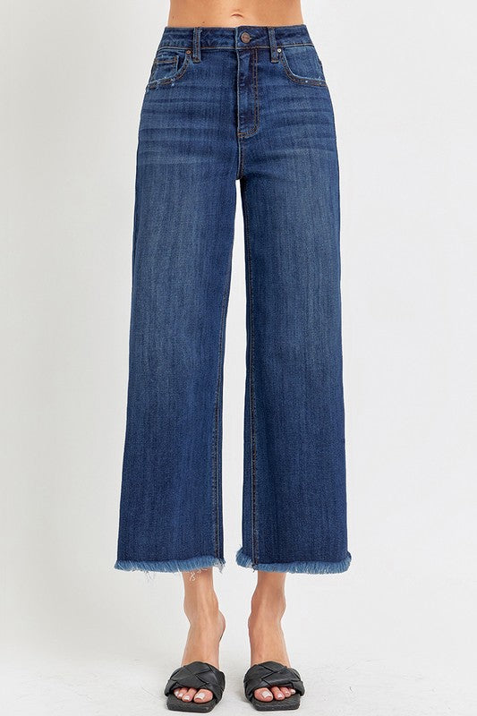 "Gia" Cropped Fray Hem Jeans - The Katie Grace Boutique