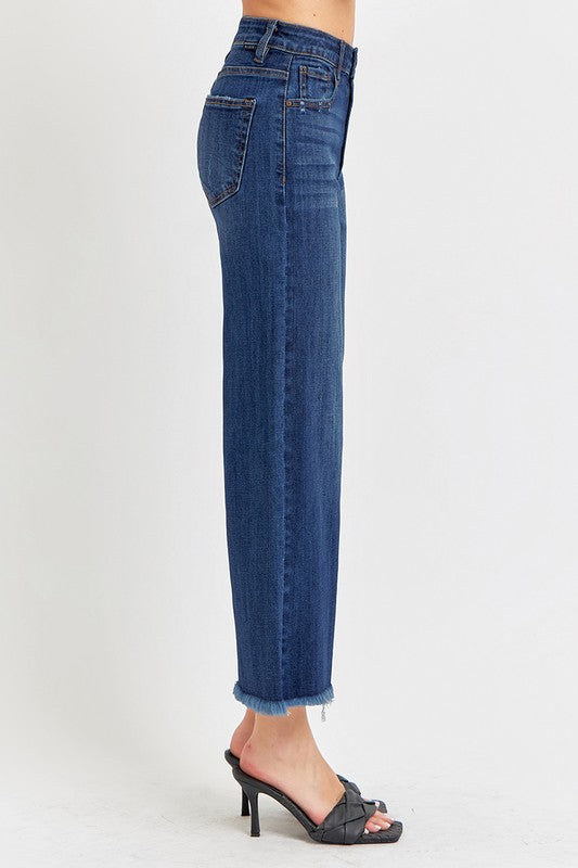 "Gia" Cropped Fray Hem Jeans - The Katie Grace Boutique