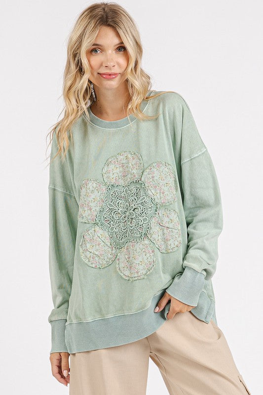 "Jamie" Applique' Pullover - The Katie Grace Boutique