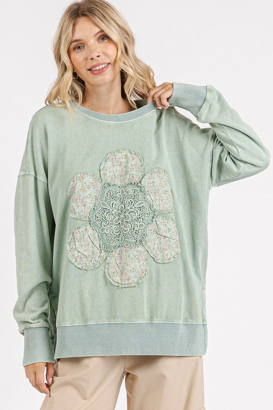 "Jamie" Applique' Pullover - The Katie Grace Boutique