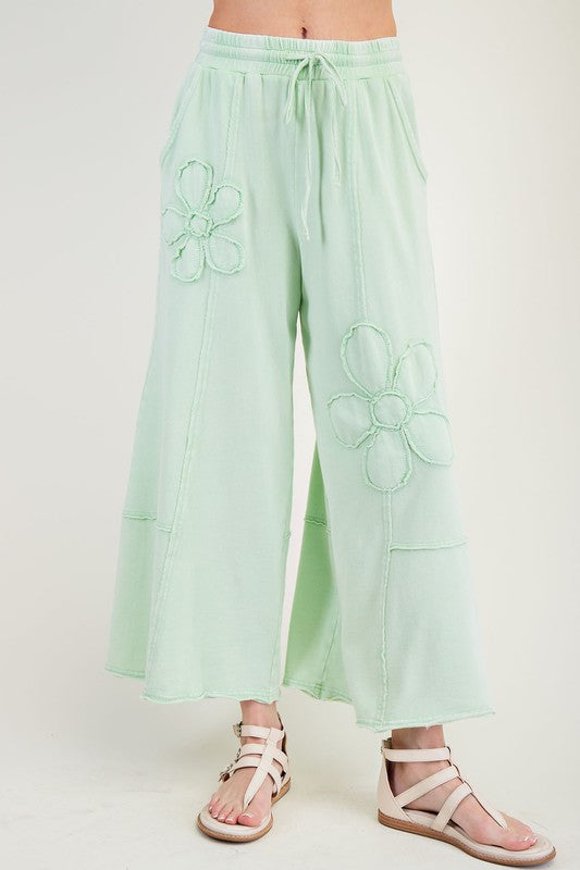 "Lilly" Wide Leg Cropped Pants