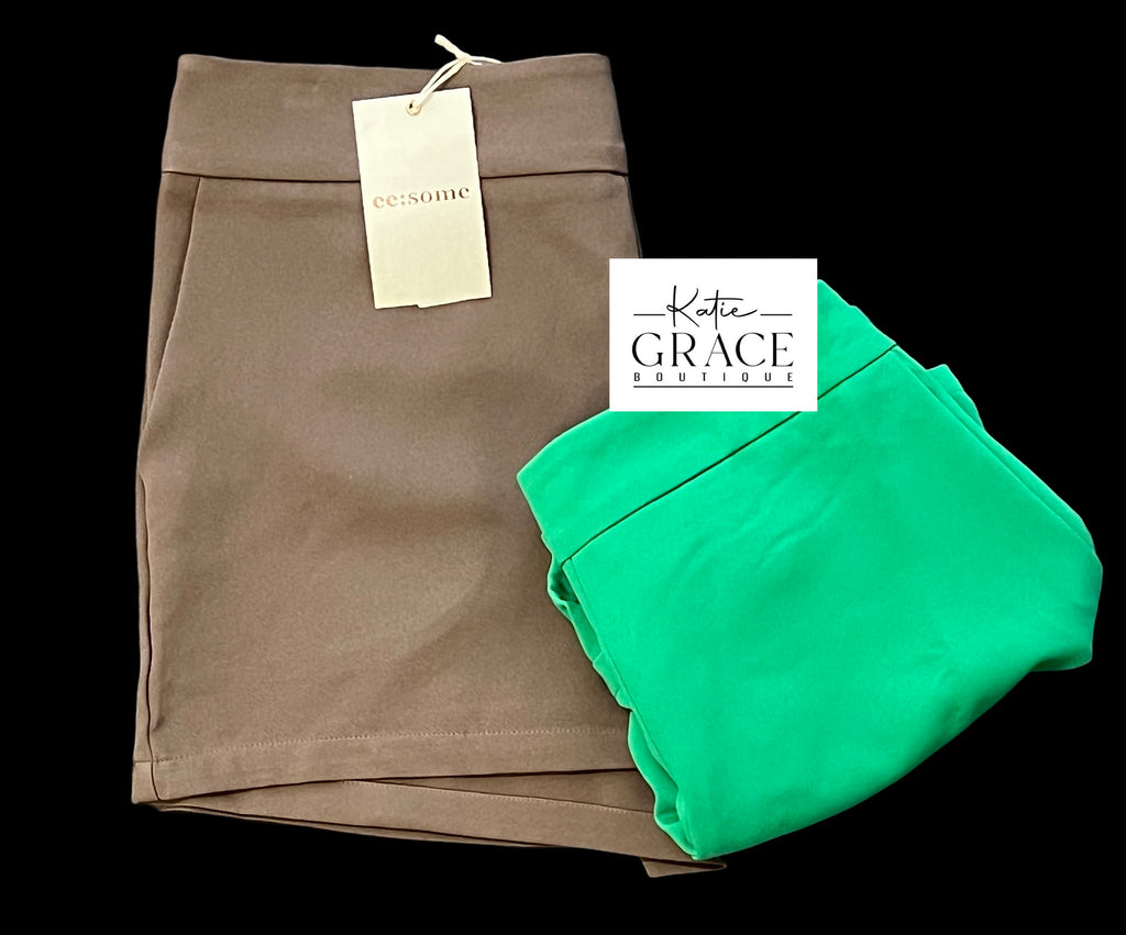 "Serena" Tailored Shorts - The Katie Grace Boutique