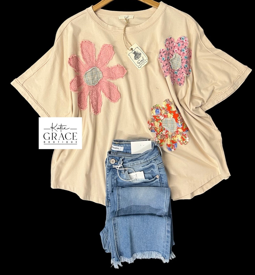 "Alicia" Floral Applique' Top - The Katie Grace Boutique