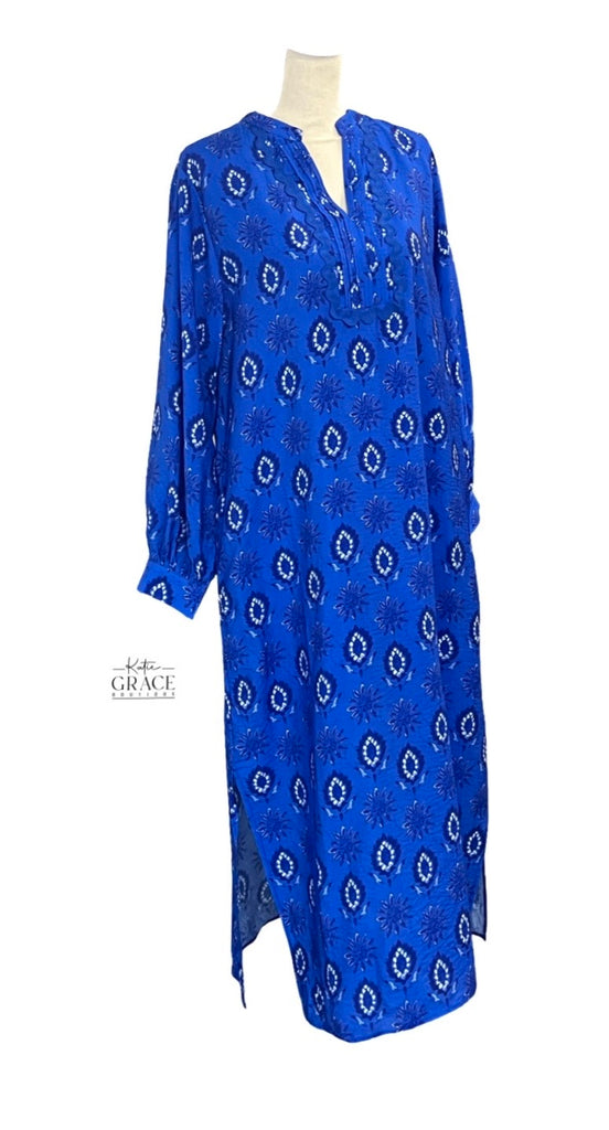 courtney midi dress Everything we love about COURTNEY Our MIDI Dress is a summer staple. Shop now at Babyboofashion.com