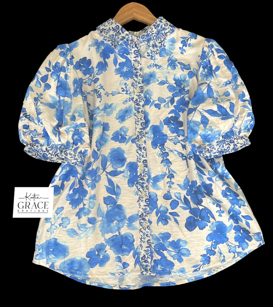 "Mackenzie" Floral Blouse - The Katie Grace Boutique