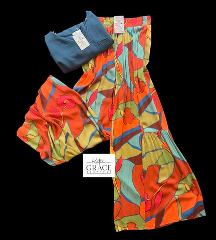 Last One!"Kendra" Wide Leg Printed Pants - The Katie Grace Boutique