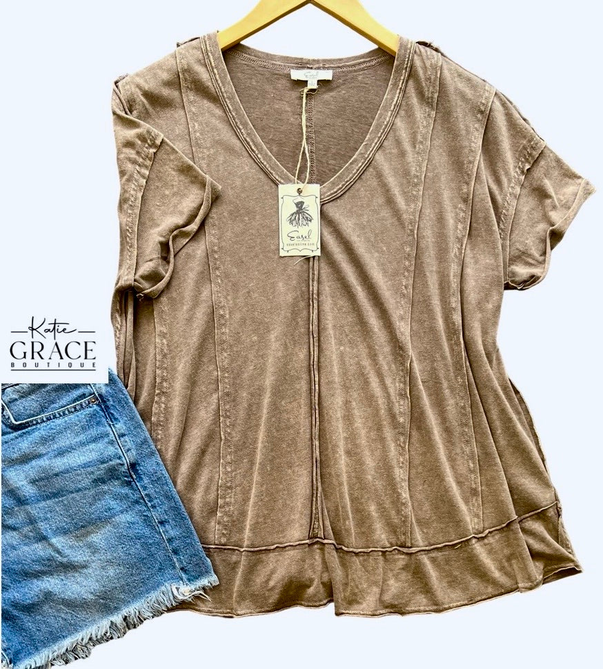 "Ashlyn" Mineral Washed Top - The Katie Grace Boutique