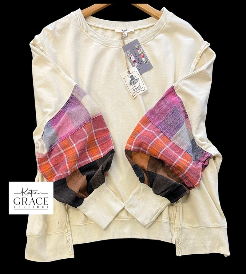 "Emersyn" Plaid Sleeve Pullover - The Katie Grace Boutique