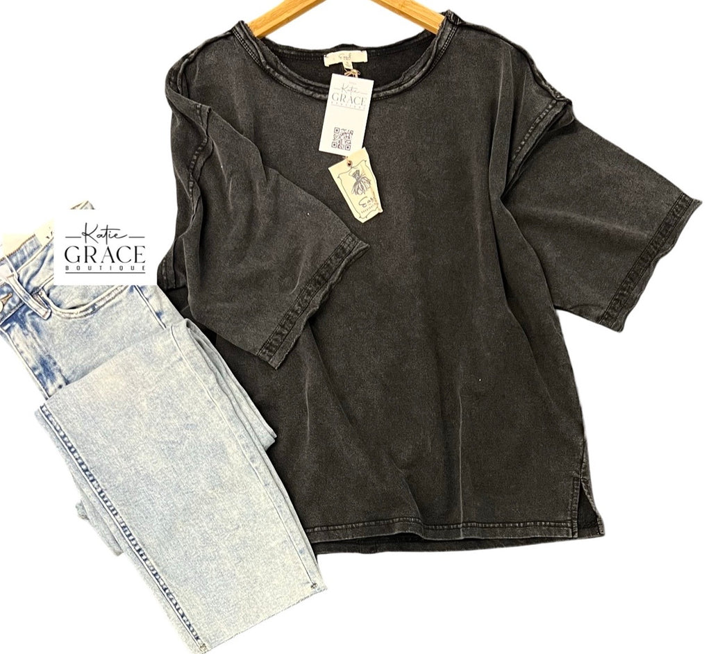 "Ashlyn" Mineral Washed Top - The Katie Grace Boutique