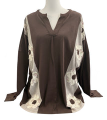 "Bree" Applique Top - The Katie Grace Boutique