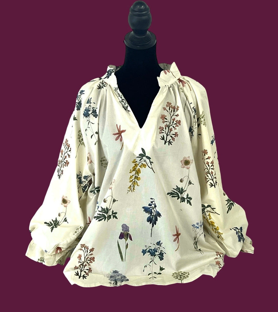 "Flora"Scalloped Blouse, Plus - The Katie Grace Boutique