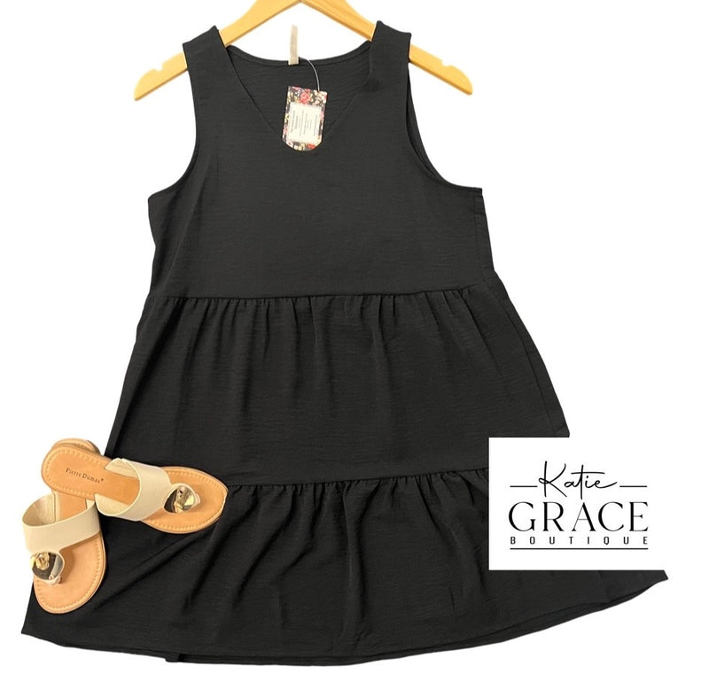 "Allie" Sleeveless Black Dress