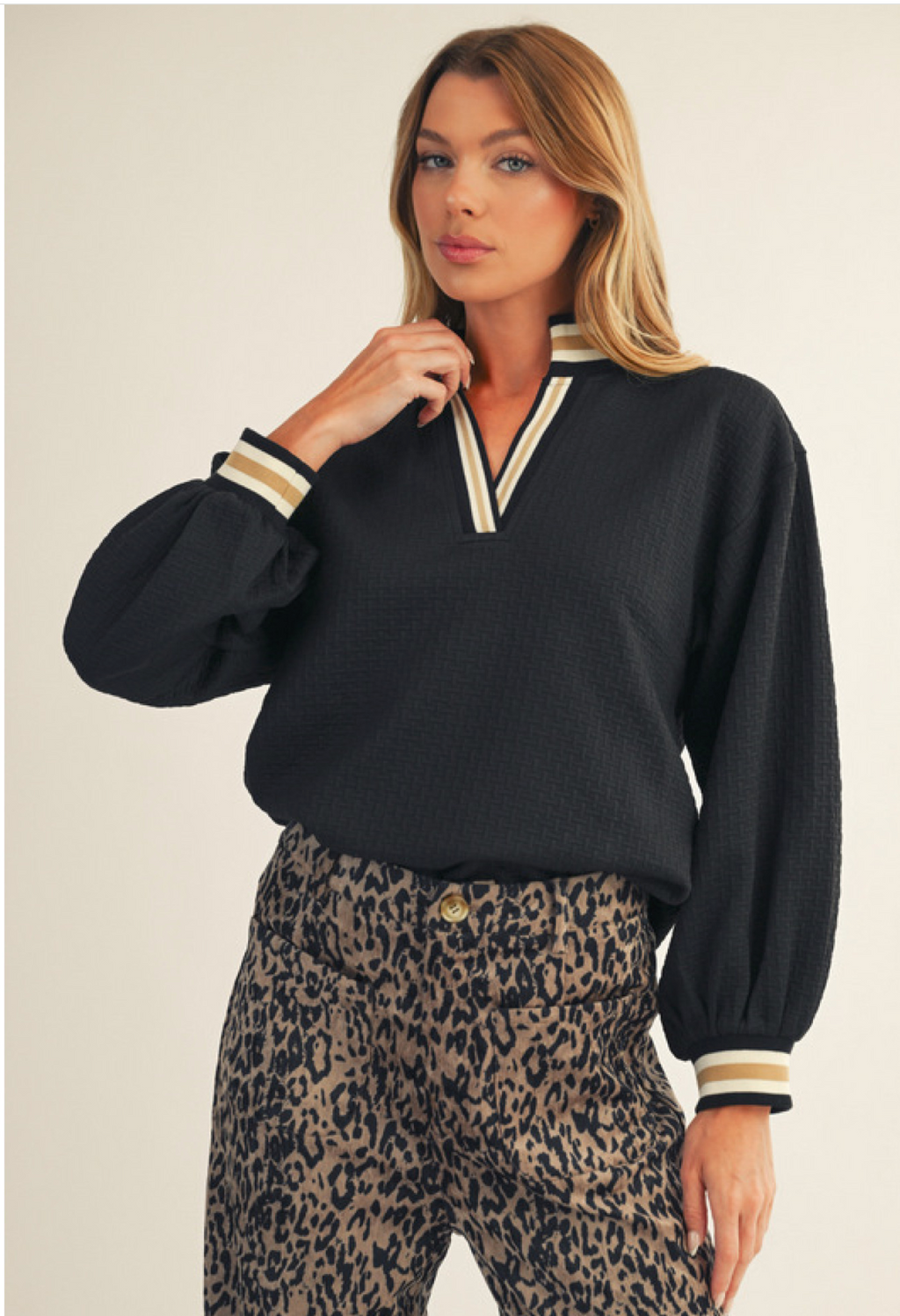 "Winona" Textured Top - The Katie Grace Boutique