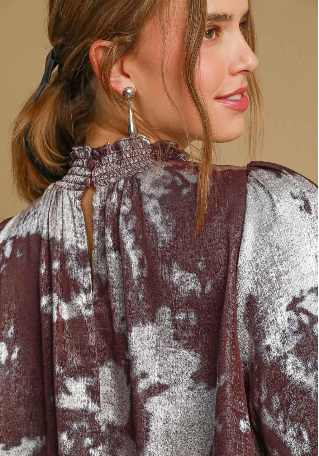 "Alexa" Metalic Dress - The Katie Grace Boutique